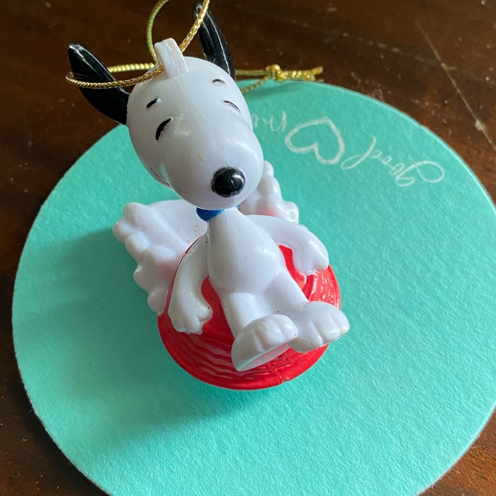 SNOOPY PEANUTS ORNAMENT